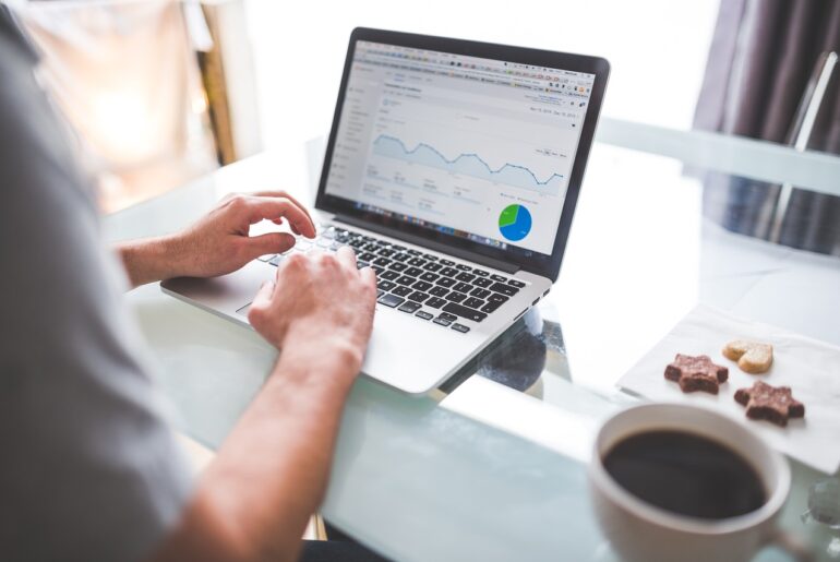 Se busca FreeLancer Profesional para trabajo remoto con experiencia en Redacción y SEO