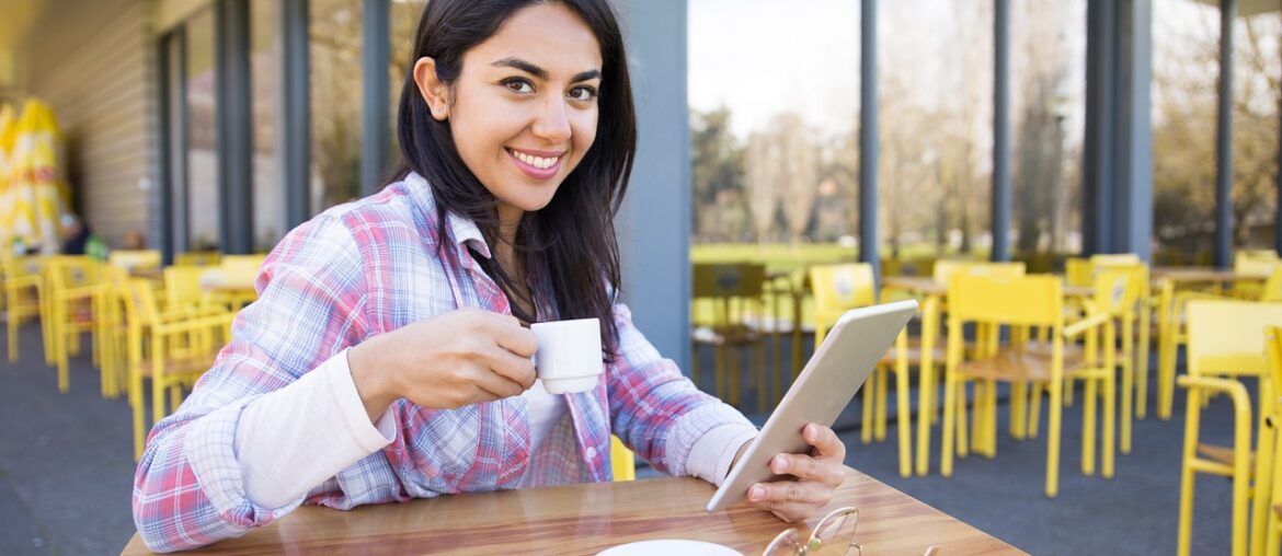 Oportunidad de trabajo para profesionales con experiencia en atención al cliente y cierre de ventas